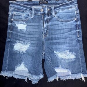 Judy Blue Women’s Jean shorts size medium